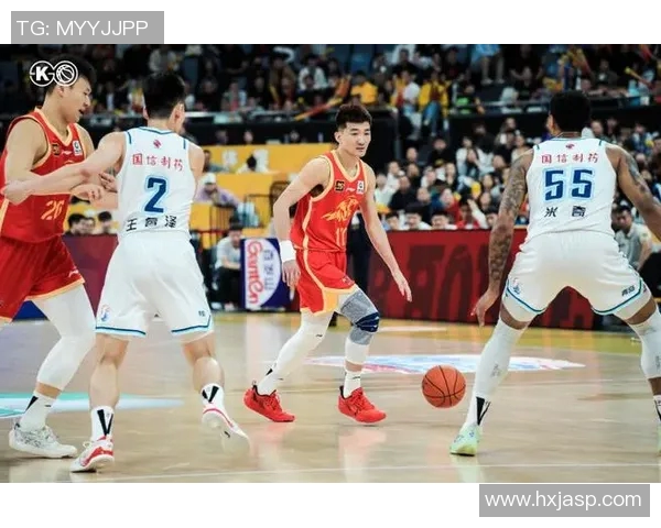 辽宁男篮战胜广厦,取得新赛季首场胜利,球队士气大增